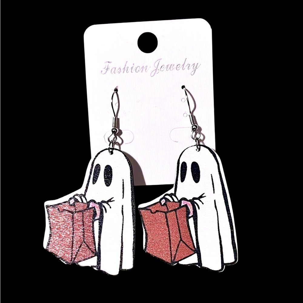 Halloween Wood Trick-or-Treat Ghost Earrings
